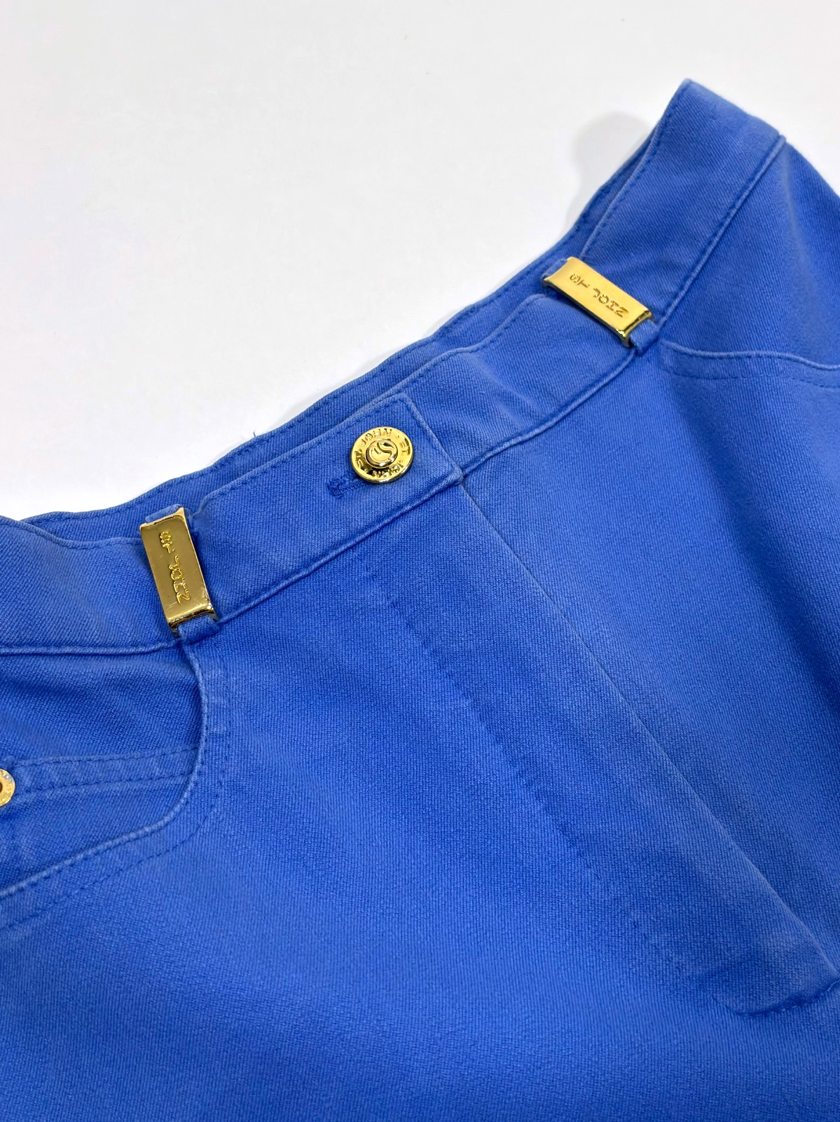 St. John Sport Essentials Blue + Gold Detail Straight Leg Pant Jean - 0