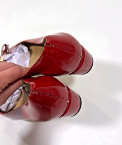 Salvatore Ferragamo Vara Bow Pumps Red Patent Leather - 10