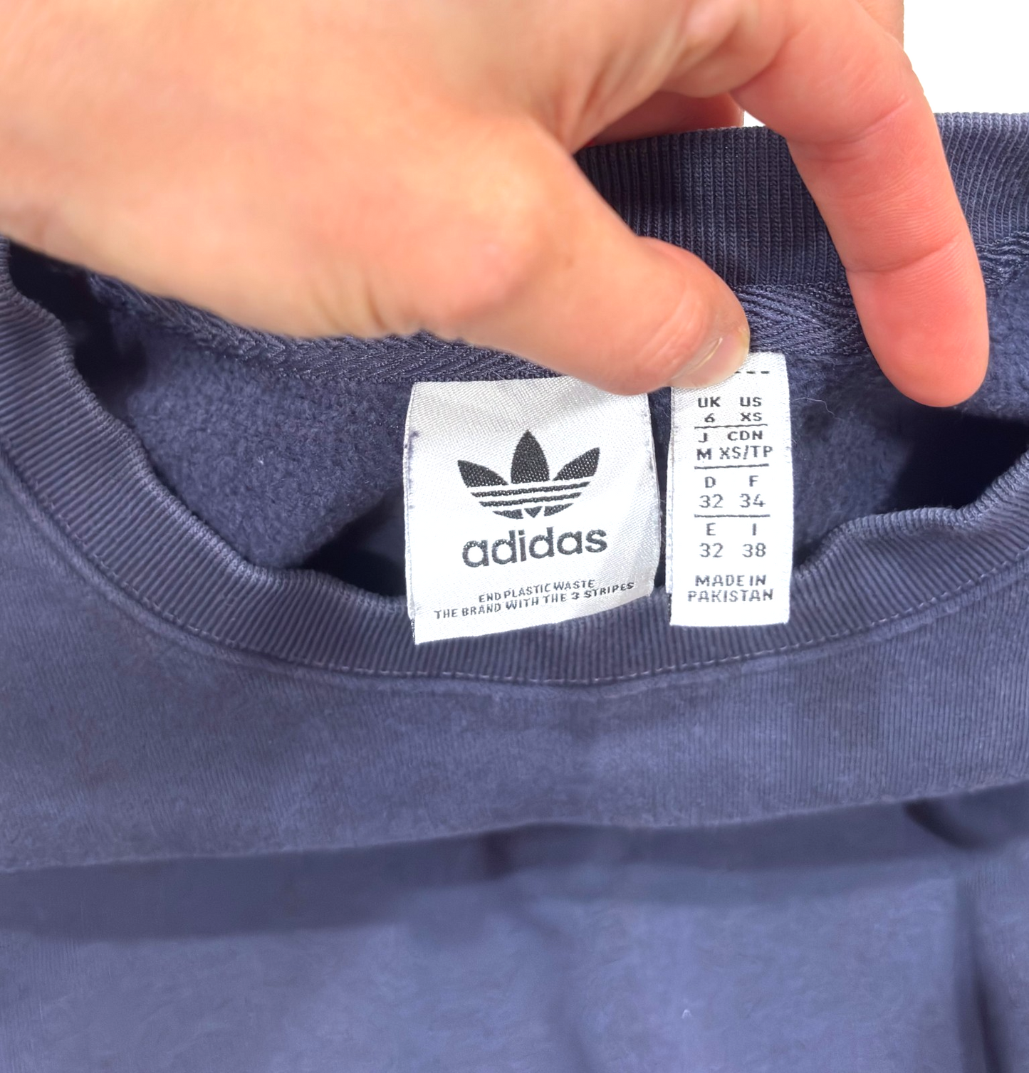 Adidas Adicolor Essentials Crew Neck Sweatshirt Center Logo - XS