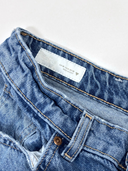 Zara Straight Leg Full Length Jeans Medium Wash - 6