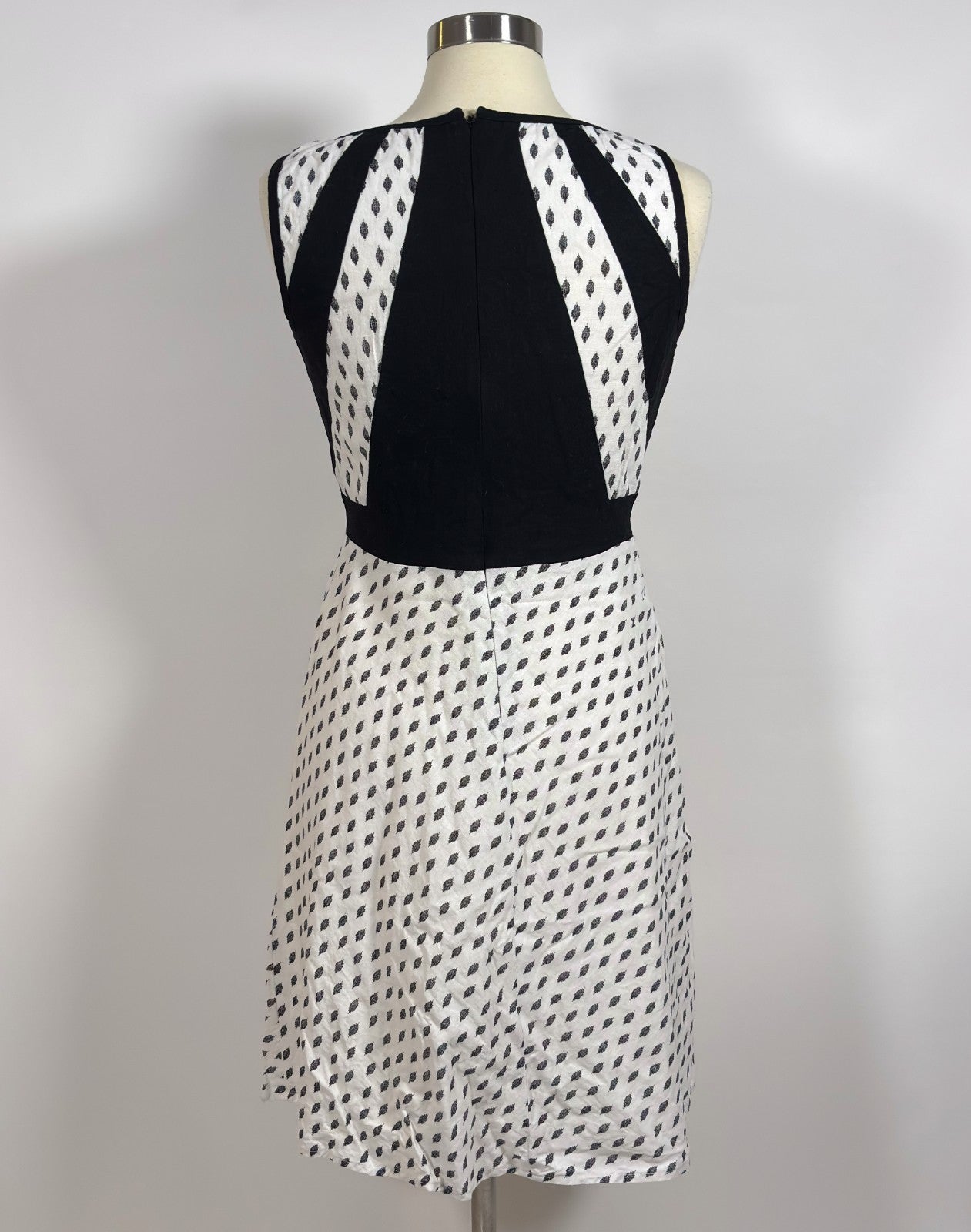 Ivanka Trump A Line Dress Black White - 10