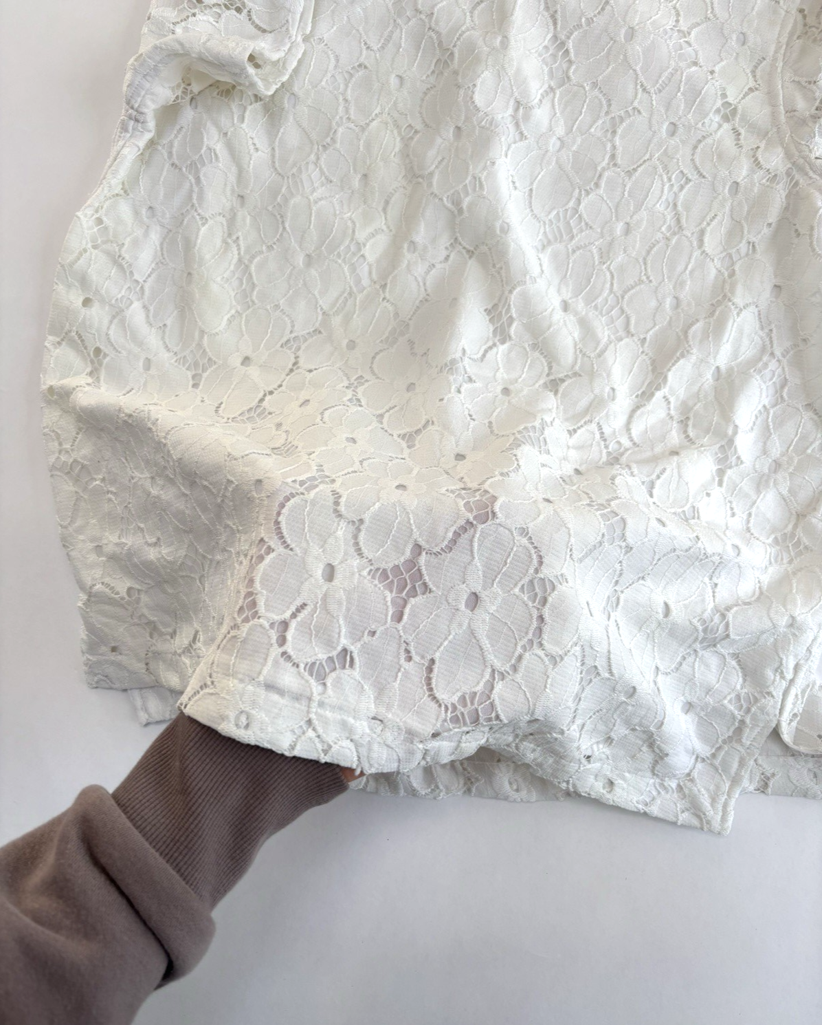 AG Adriano Goldschmied White Lace Floral Short Sleeve Blouse - S