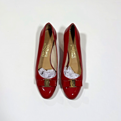 Salvatore Ferragamo Vara Bow Pumps Red Patent Leather - 10