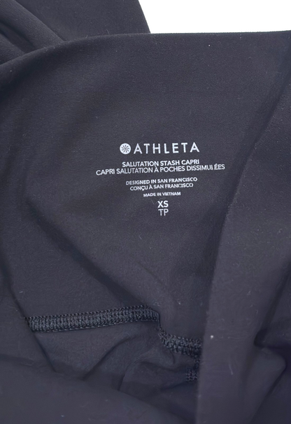 Athleta Salutation Stash Capri Black Pockets - Size XS