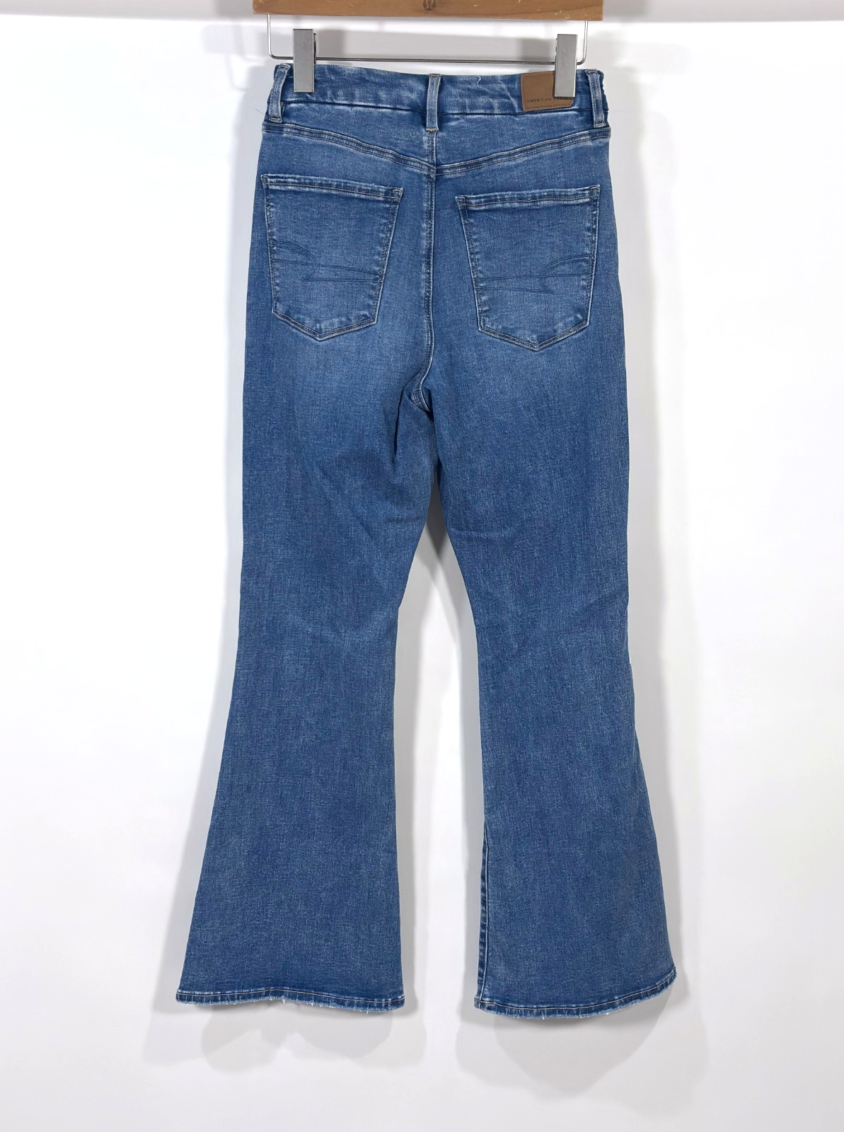 American Eagle Curvy Super High-Rise Flare Jeans Distressed - 6 Short