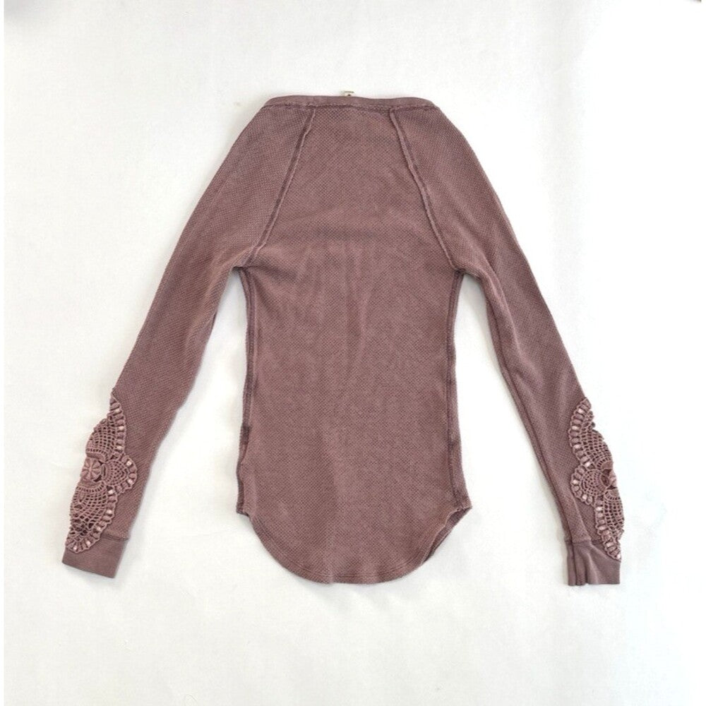 Free People Synergy Cuff Thermal Long Sleeve Henley Crochet Detail Rose  - S