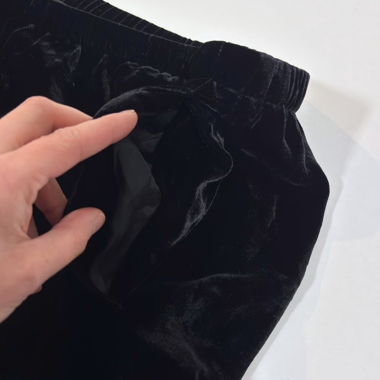 Eileen Fisher System Black Velvet Tapered Ankle Pants Elastic Waist - XL