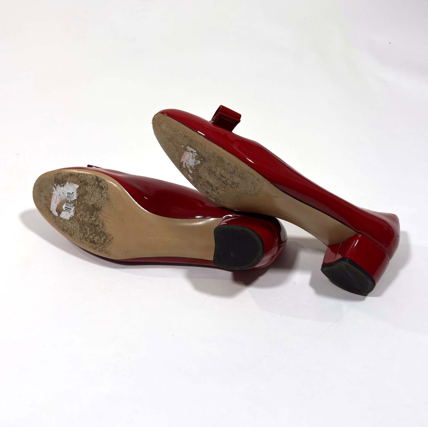 Salvatore Ferragamo Vara Bow Pumps Red Patent Leather - 10