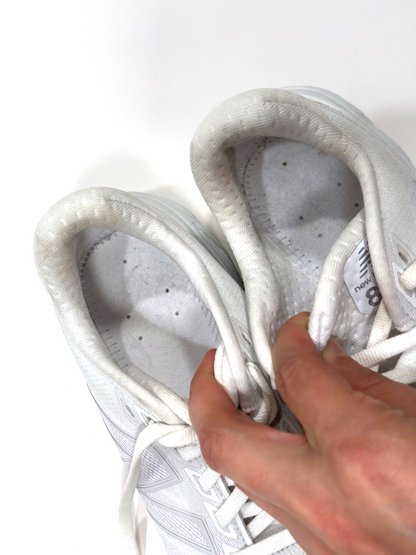 New Balance 880 Women's Fresh Foam Running Sneakers White - Size 7
