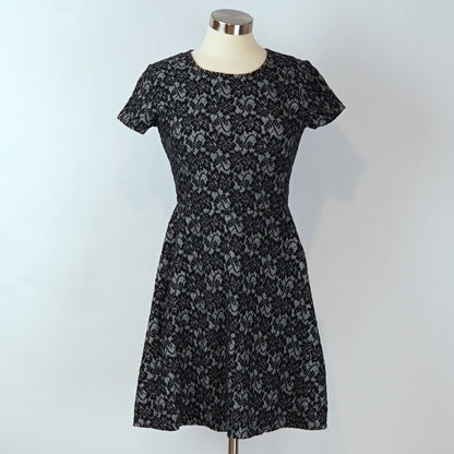 BCBGMaxAzria Navy Floral Short Sleeve Skater Dress - S